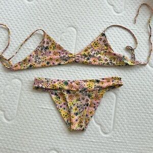 Skatie like new Betsy + Kira